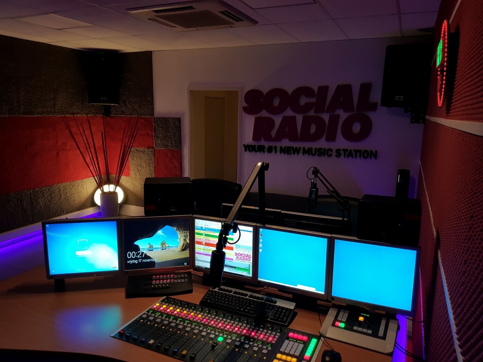 Studio Social Radio 2019